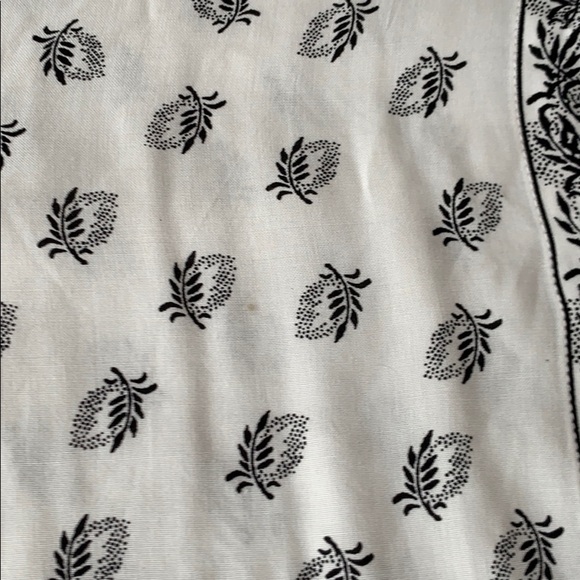 Max Studio black and white boyfriend blouse - Picture 9 of 9